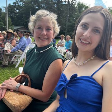 Toddie Hays and her daughter.